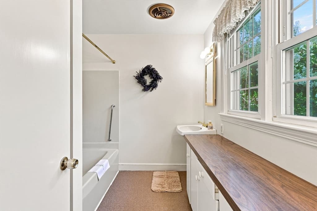 157 Sykes Street, Palmer MA 01069 photo 20