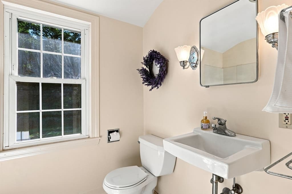 157 Sykes Street, Palmer MA 01069 photo 30