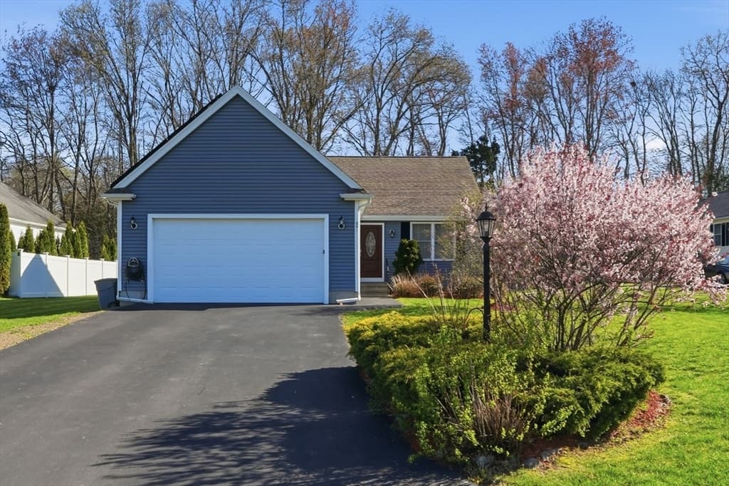 943 Stonegate Lndg, Dighton MA 02764 photo 2