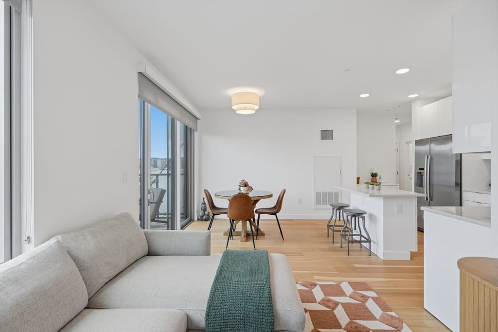 45 Lewis St # 501, Boston MA 02128 photo 9