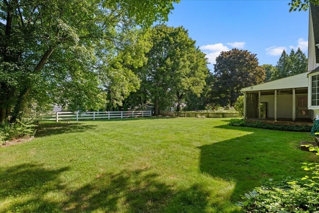 28 Kenilworth Rd, Shrewsbury MA 01545 photo 6