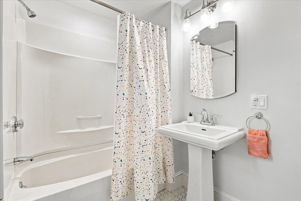 24 Nichols St, Norwood MA 02062 photo 36