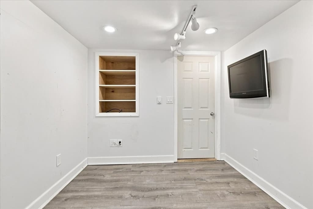 24 Nichols St, Norwood MA 02062 photo 39