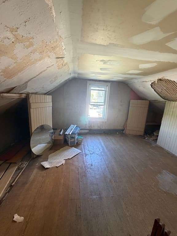 Single Family Residence at 21 Everett St, Fall River MA 02723, Fall River, photo 19 of 25