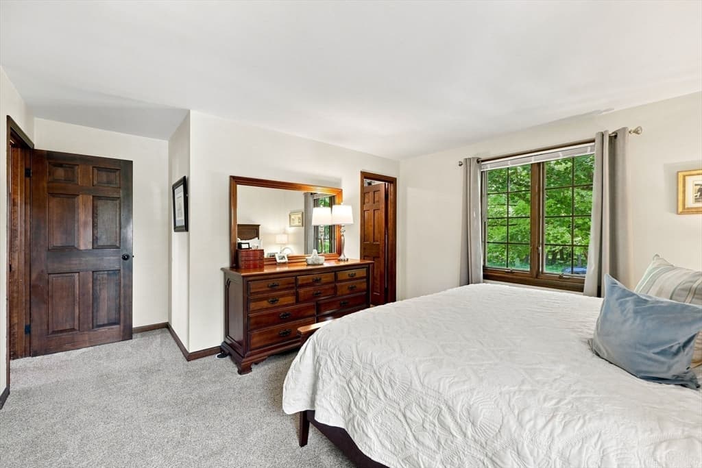 310 Briarwood Avenue, Southbridge MA 01550 photo 22