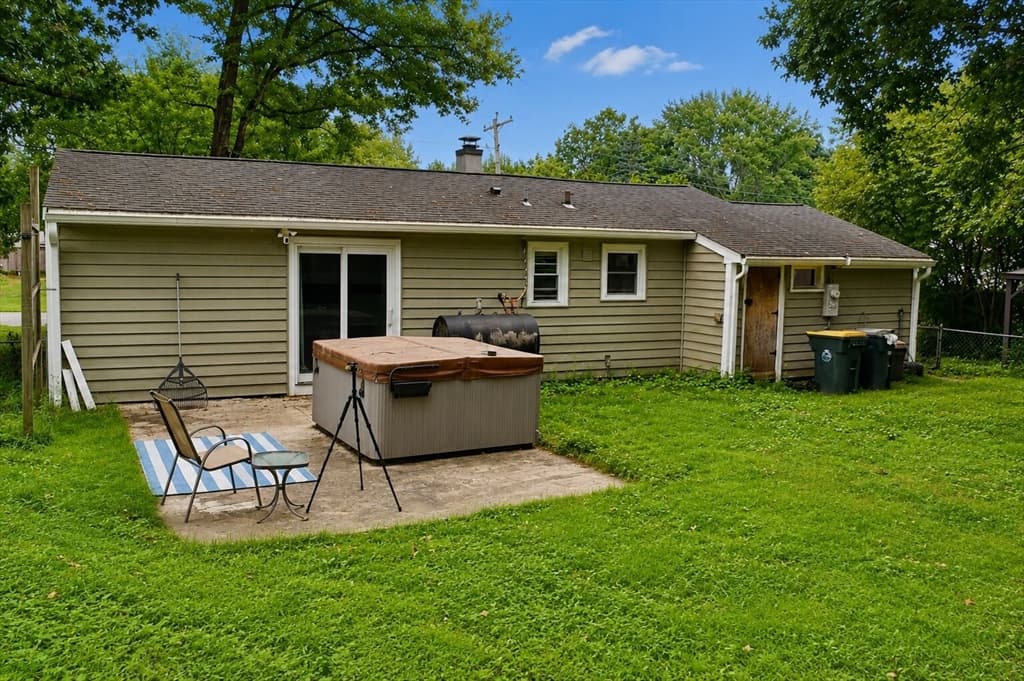 61 Douglas Drive, Bellingham MA 02019 photo 6