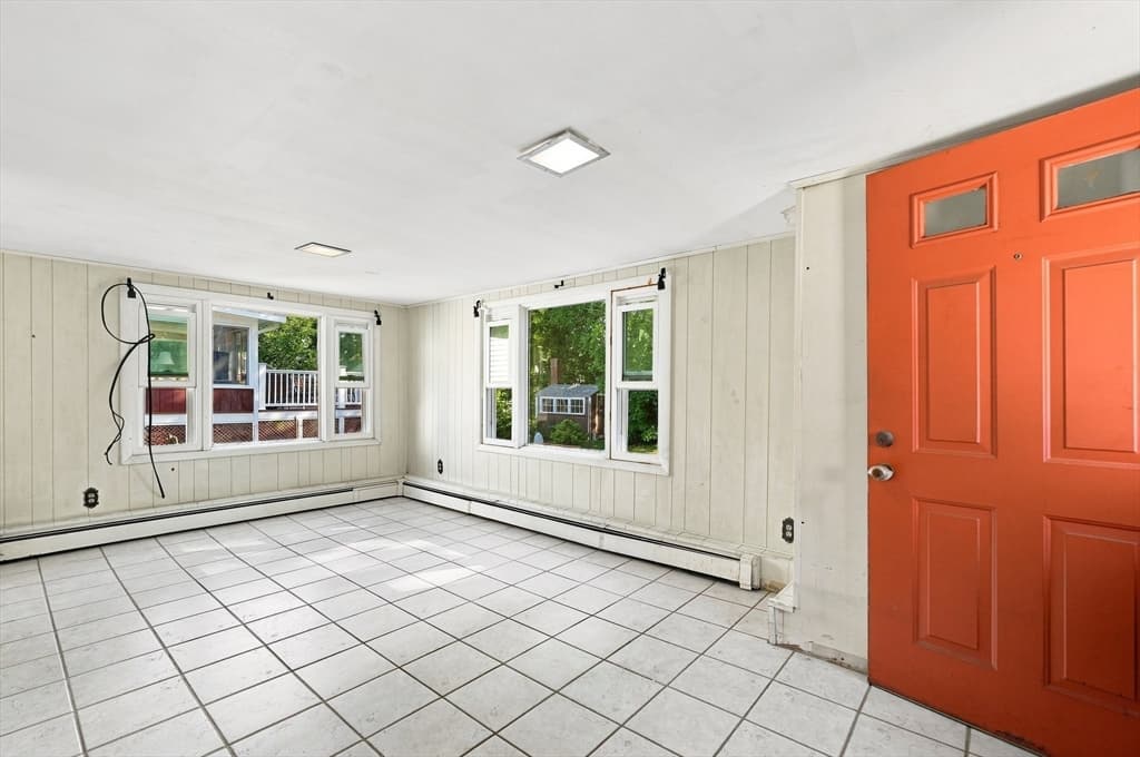44 Winnifred Rd, Brockton MA 02301 photo 10