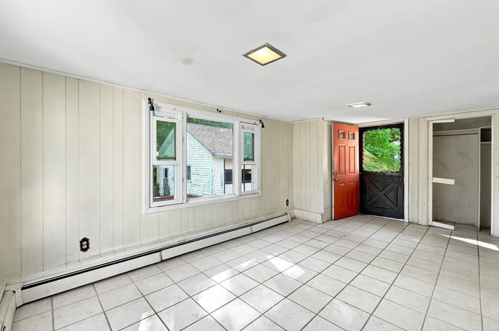 44 Winnifred Rd, Brockton MA 02301 photo 11