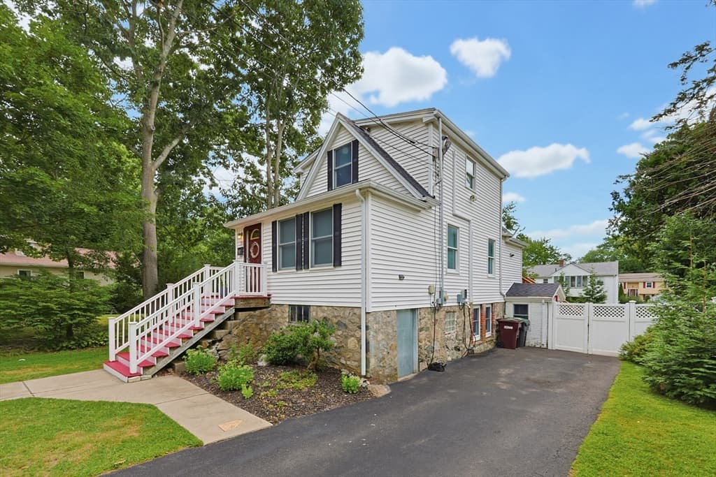 54 Gainsville Rd, Dedham MA 02026 photo 36