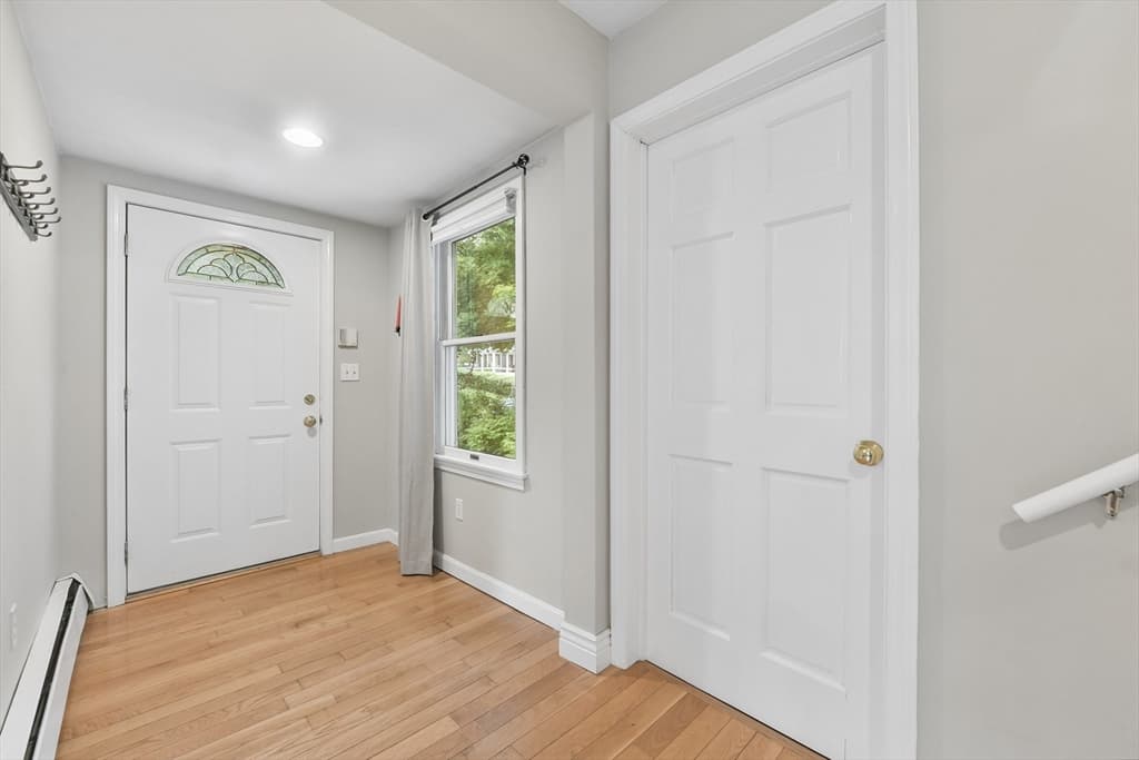 54 Gainsville Rd, Dedham MA 02026 photo 5