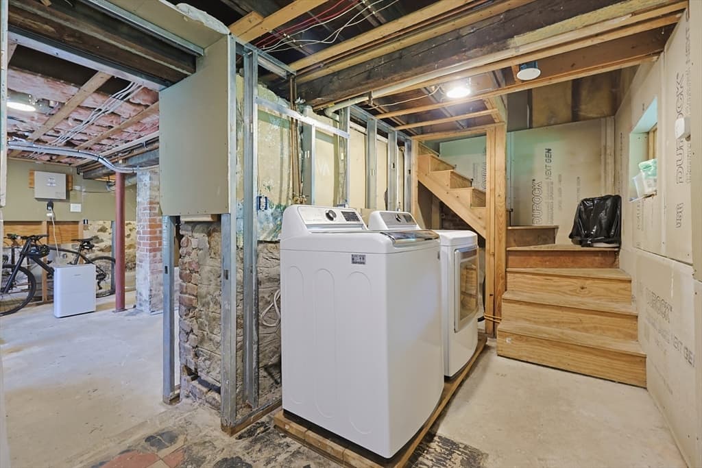 54 Gainsville Rd, Dedham MA 02026 photo 31