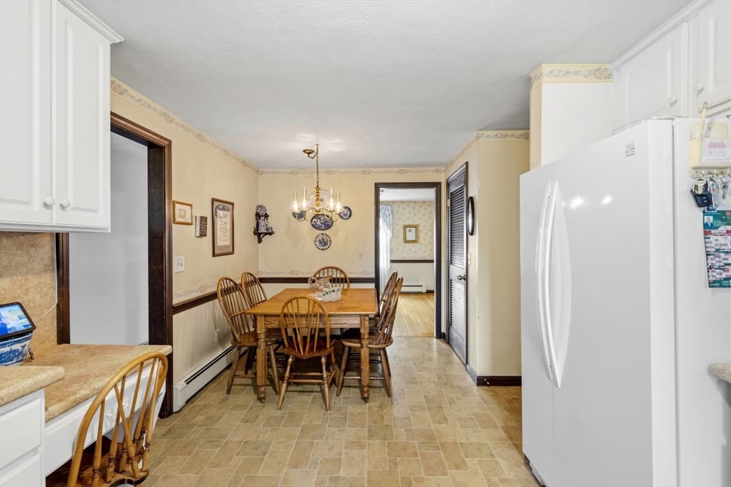 17 Woodlawn Ave, Holbrook MA 02343 photo 12