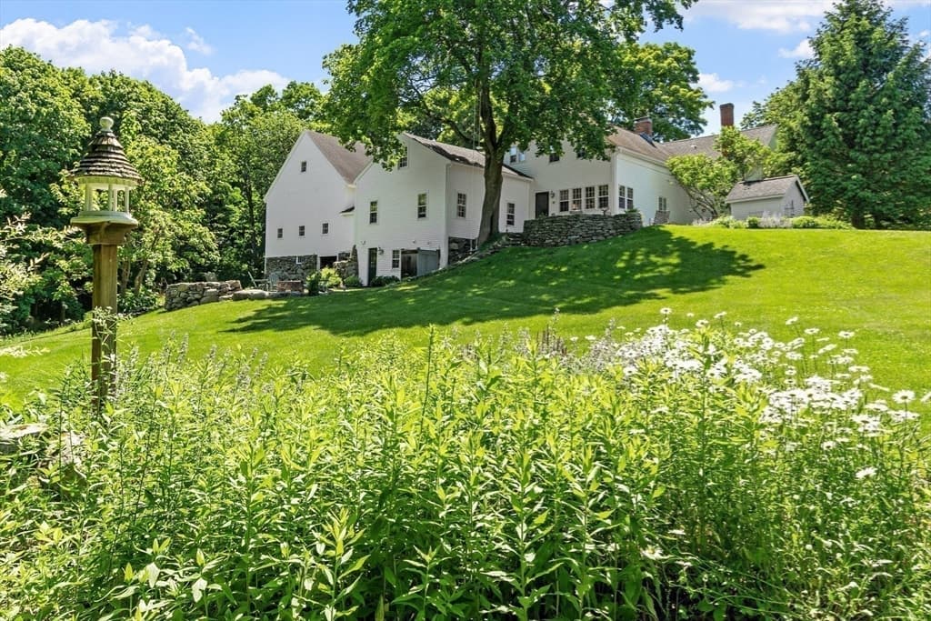 827 Hill Rd, Boxborough MA 01719 photo 32
