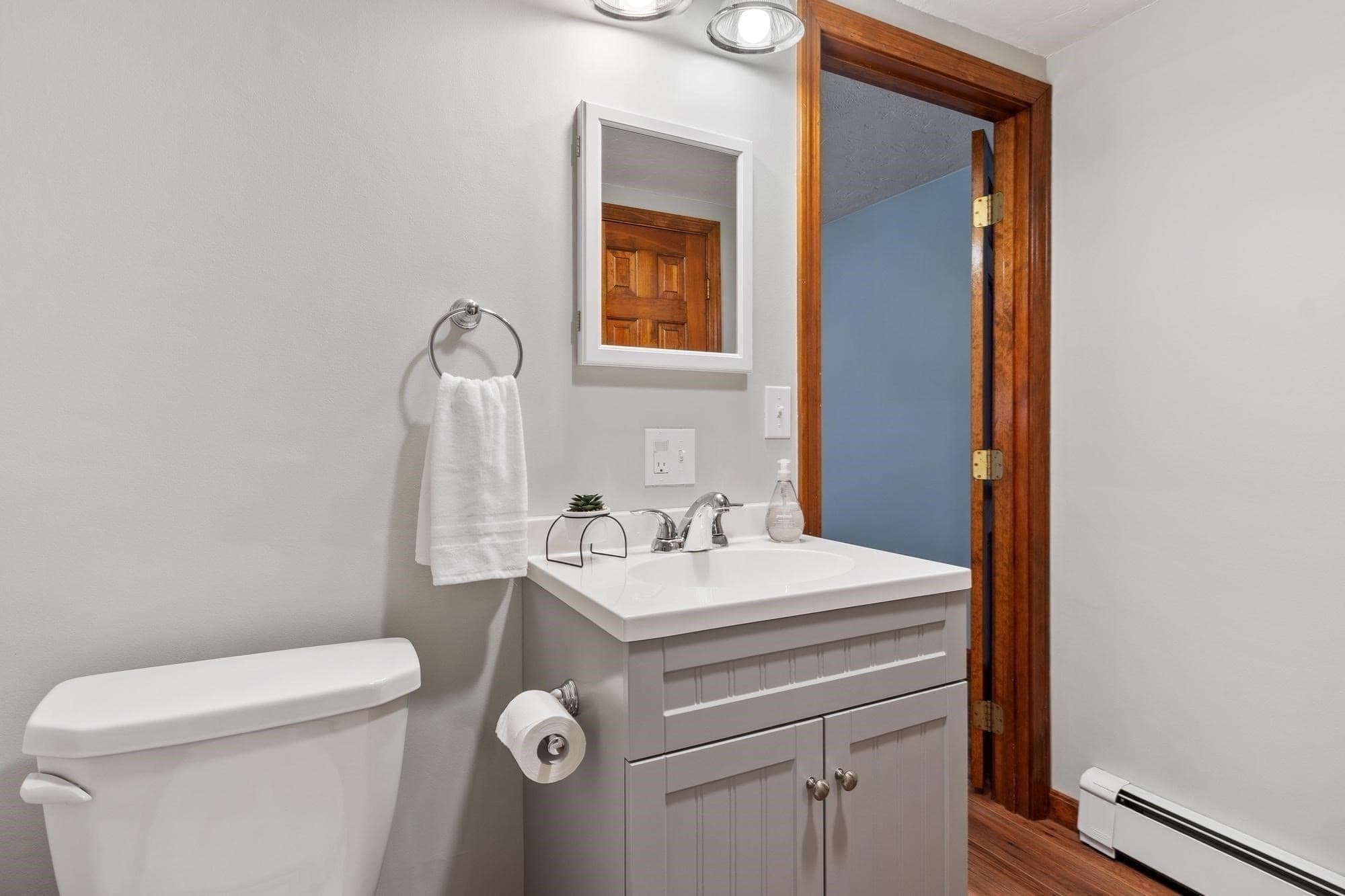 Single Family Residence at 44 W Brookfield Rd, North Brookfield MA 01535, North Brookfield, photo 20 of 36