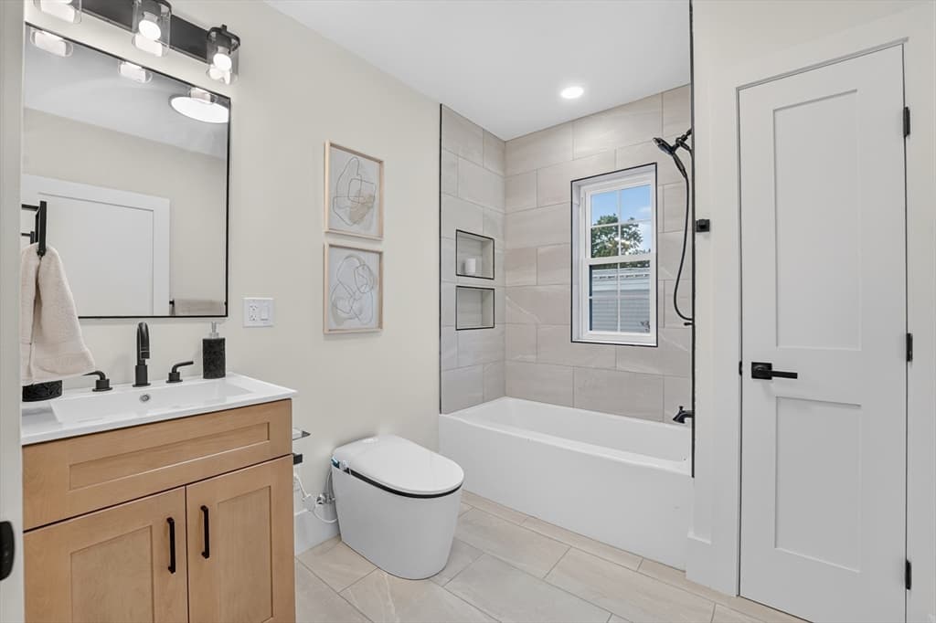 64 Nelson St # 4, Boston MA 02124 photo 9