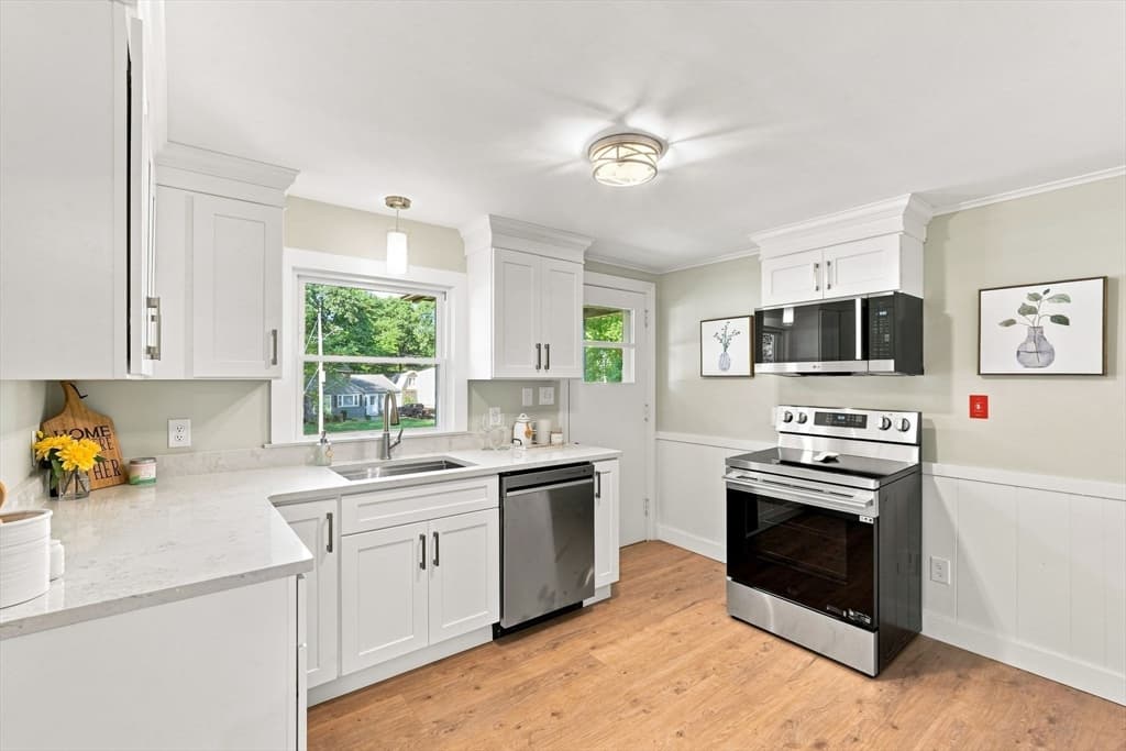 331 Valley View Dr, Westfield MA 01085 photo 6