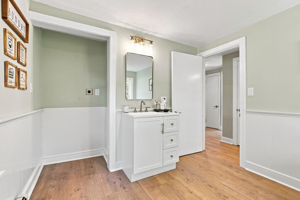 331 Valley View Dr, Westfield MA 01085 photo 18