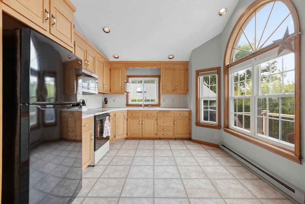 4 Shore Ln, Holland MA 01521 photo 4