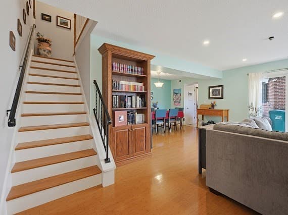 93 Rosewood Dr # 93, Stoughton MA 02072 photo 2