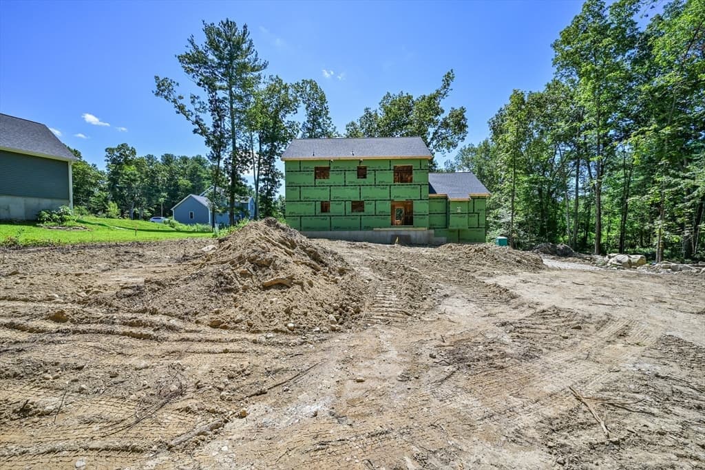 Single Family Residence at 35 Sawmill Rd, Dudley MA 01571, Dudley, photo 6 of 23