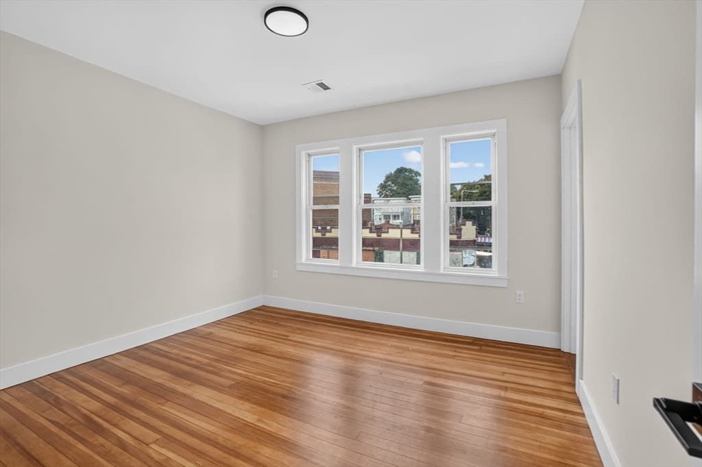 41-43 Elmdale St, Boston MA 02122 photo 9