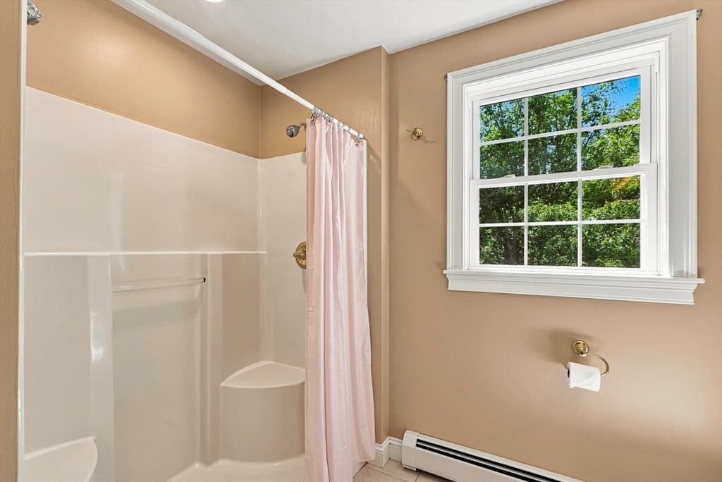 161 South St, Upton MA 01568 photo 26