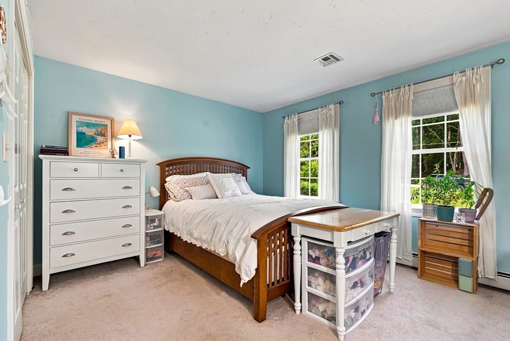 161 South St, Upton MA 01568 photo 28