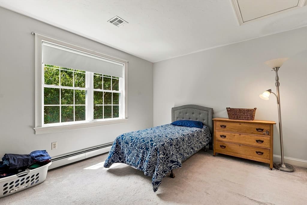 161 South St, Upton MA 01568 photo 29
