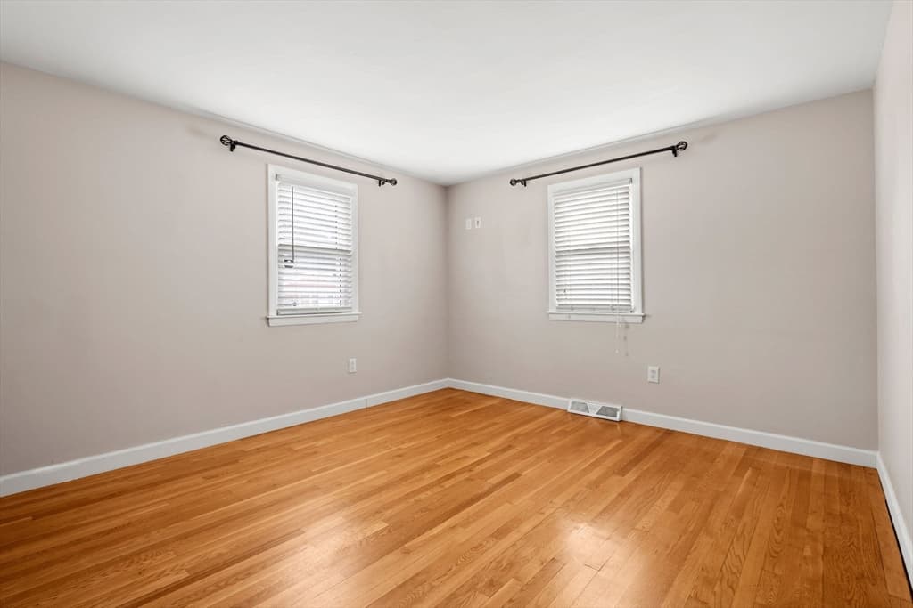 6 Haskell Pl, Peabody MA 01960 photo 11