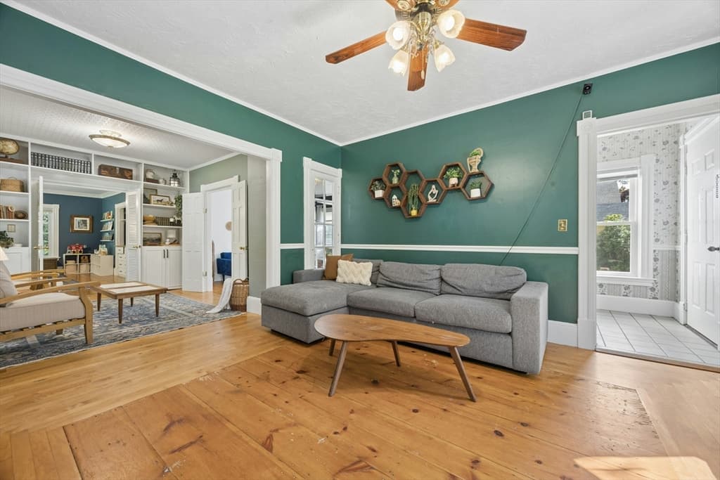 32 Winter Street, Gardner MA 01440 photo 5