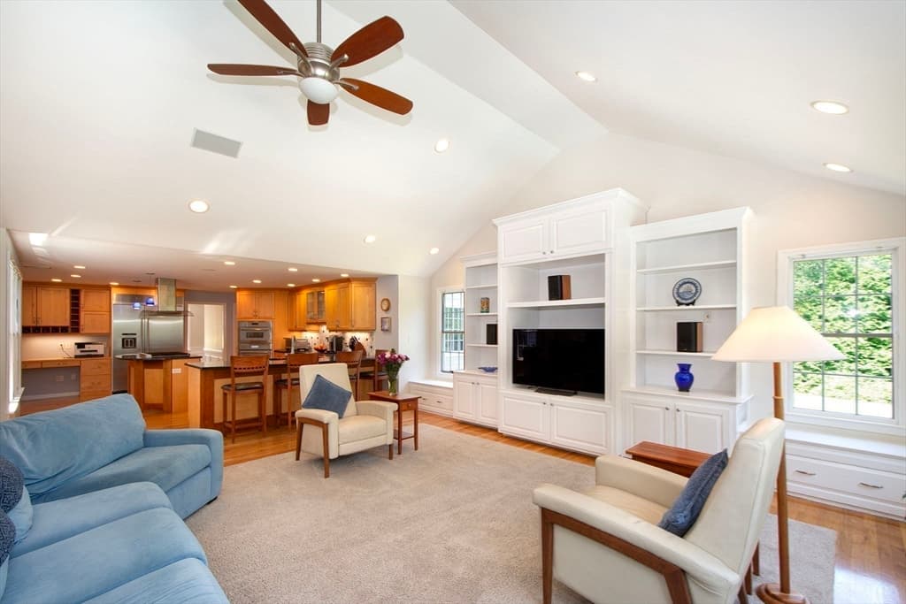 39 Ledgewood Dr, Cohasset MA 02025 photo 15