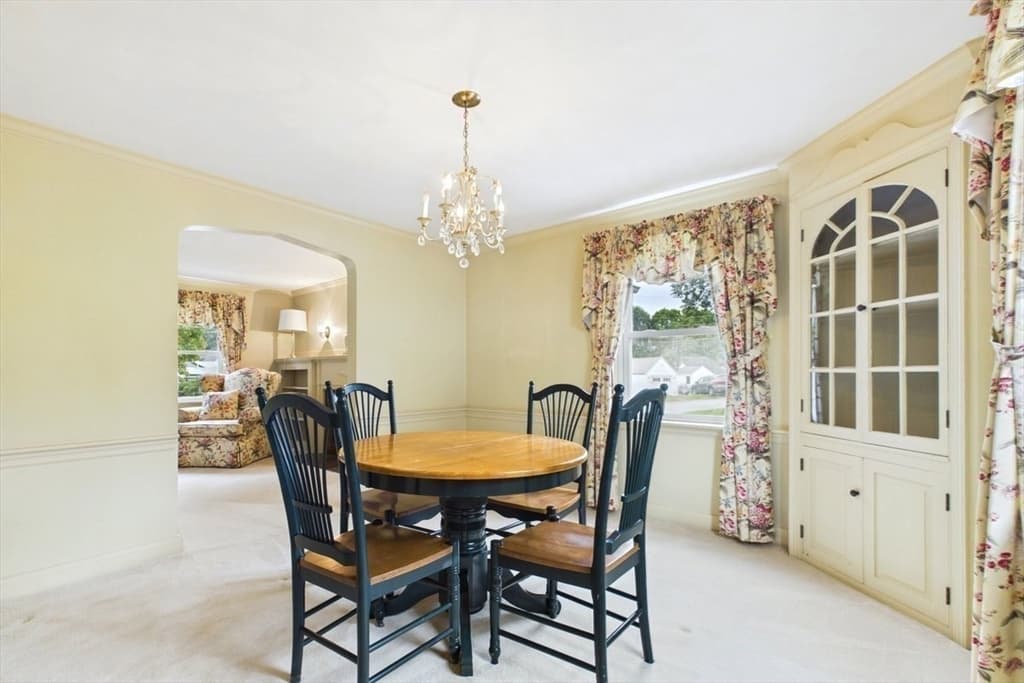 30 Manor Road, Waltham MA 02453 photo 16