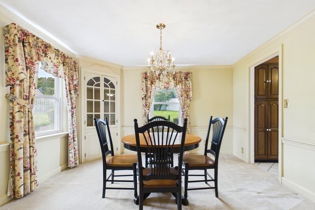 30 Manor Road, Waltham MA 02453 photo 15