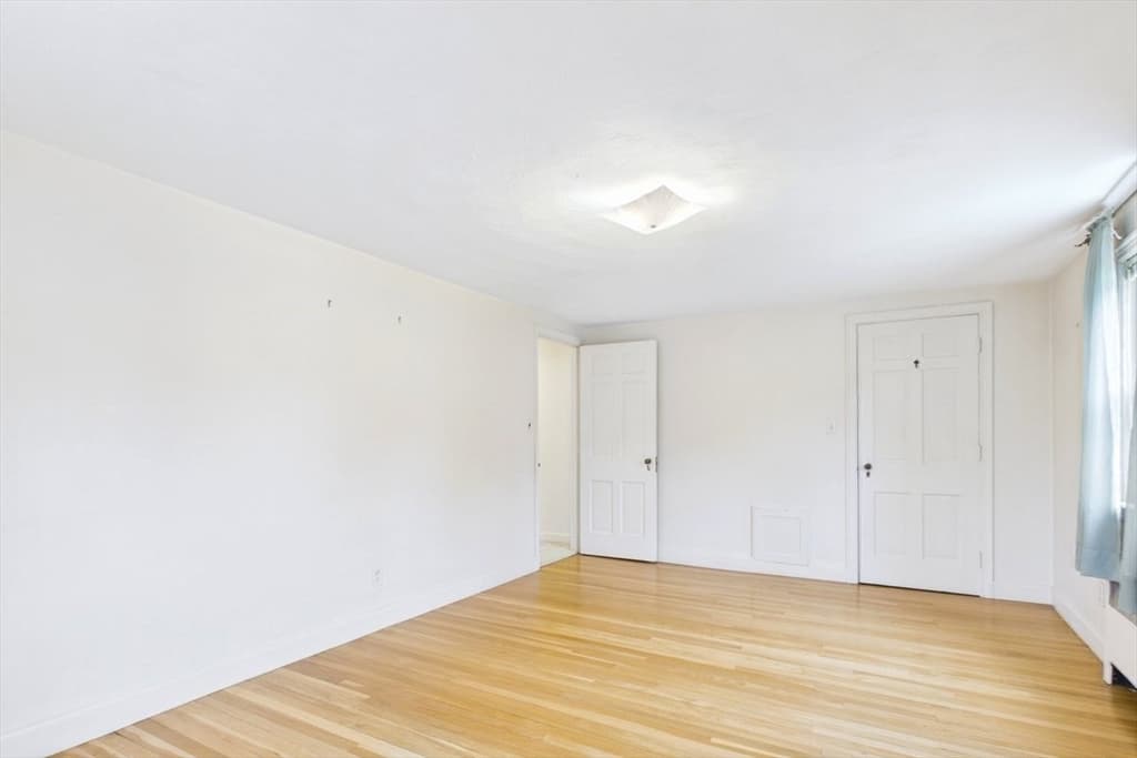 30 Manor Road, Waltham MA 02453 photo 25
