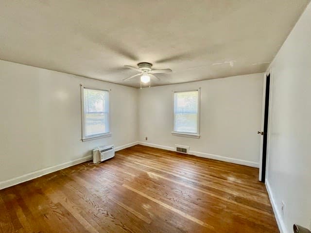 28 Superior Ave, Springfield MA 01151 photo 15