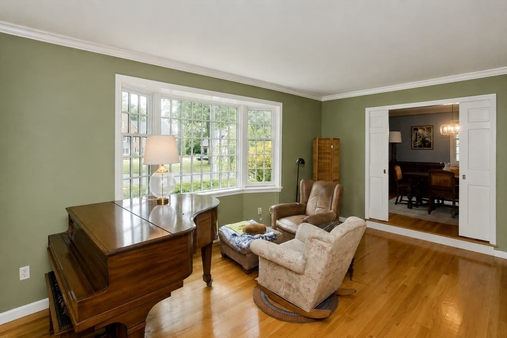 7 Woodland Rd, Westfield MA 01085 photo 15