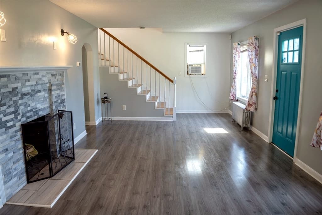 1388 Bay St, Springfield MA 01109 photo 12