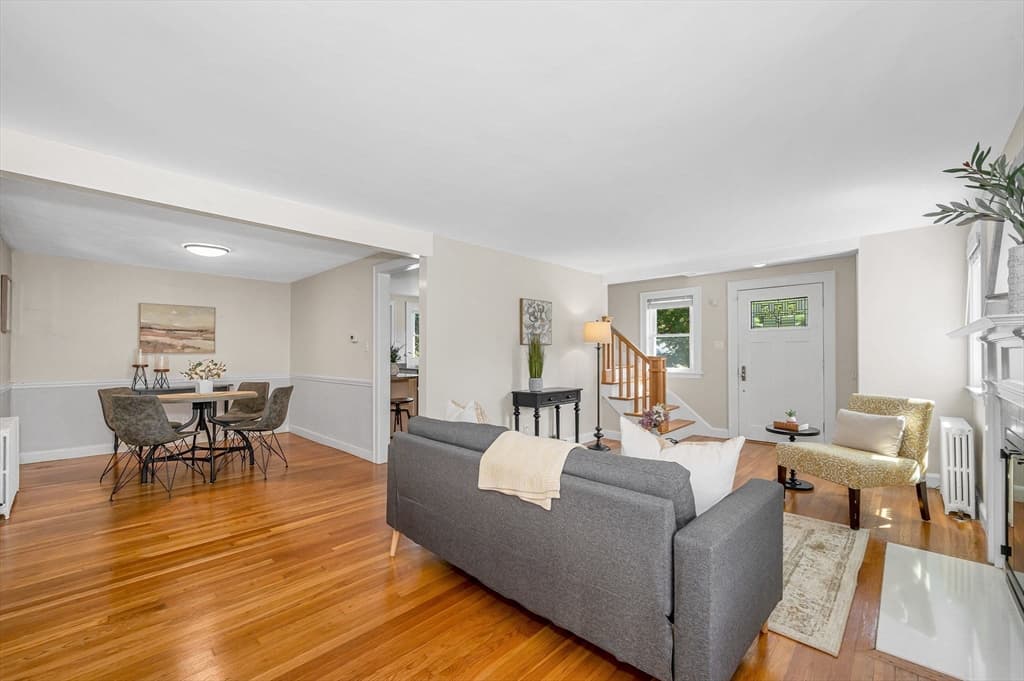 86 Orange Street, Reading MA 01867 photo 6