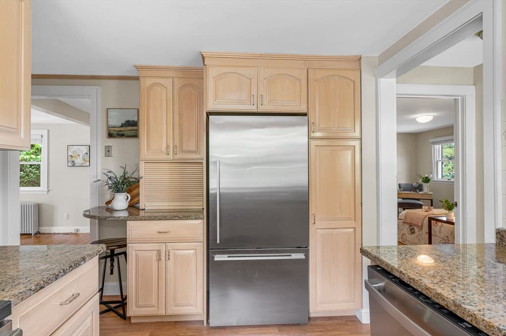 86 Orange Street, Reading MA 01867 photo 13