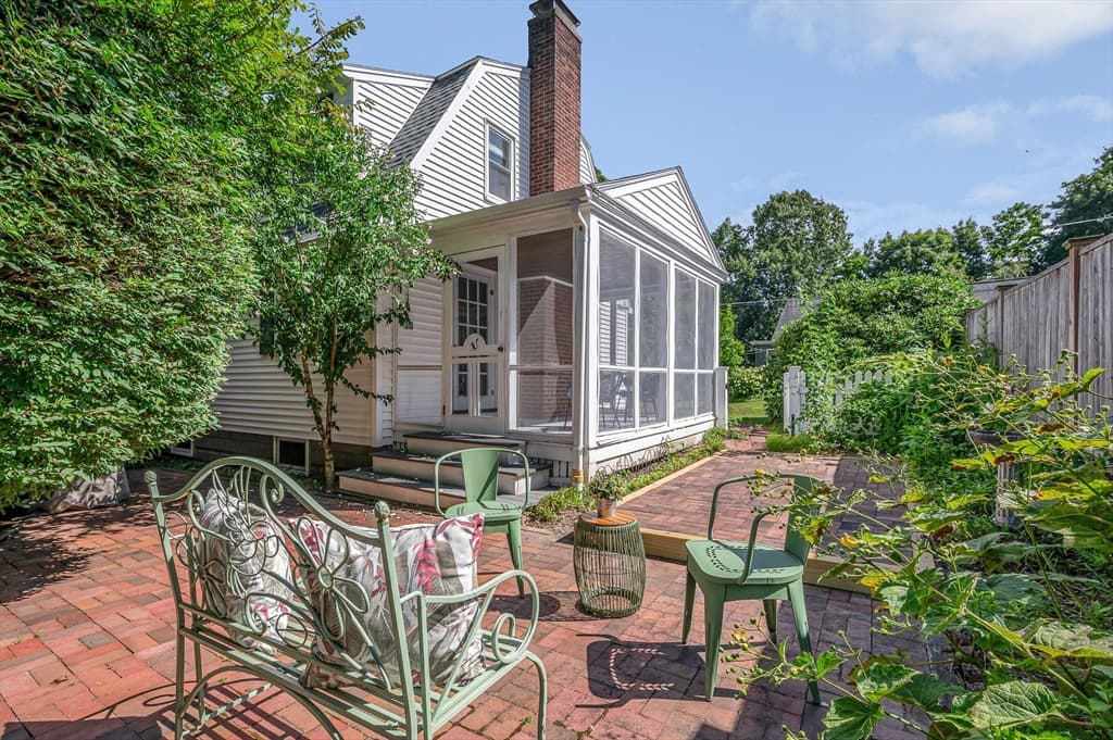 86 Orange Street, Reading MA 01867 photo 32