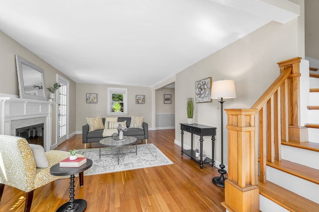 86 Orange Street, Reading MA 01867 photo 5