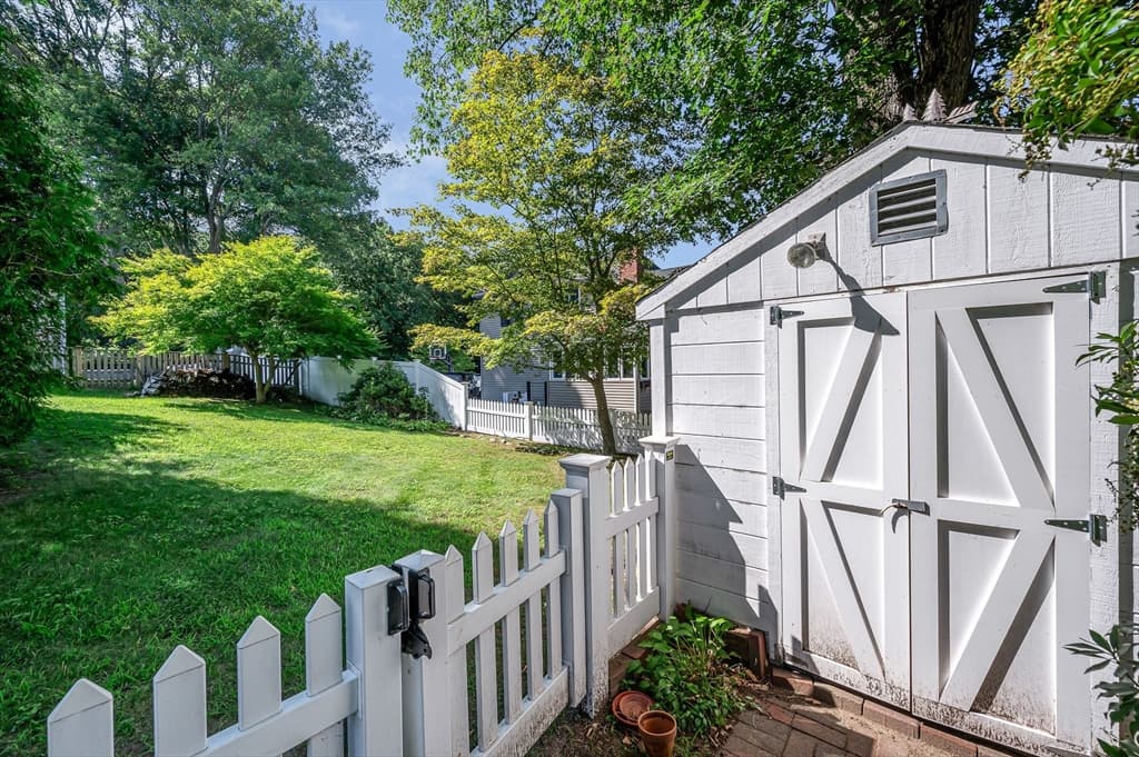 86 Orange Street, Reading MA 01867 photo 34