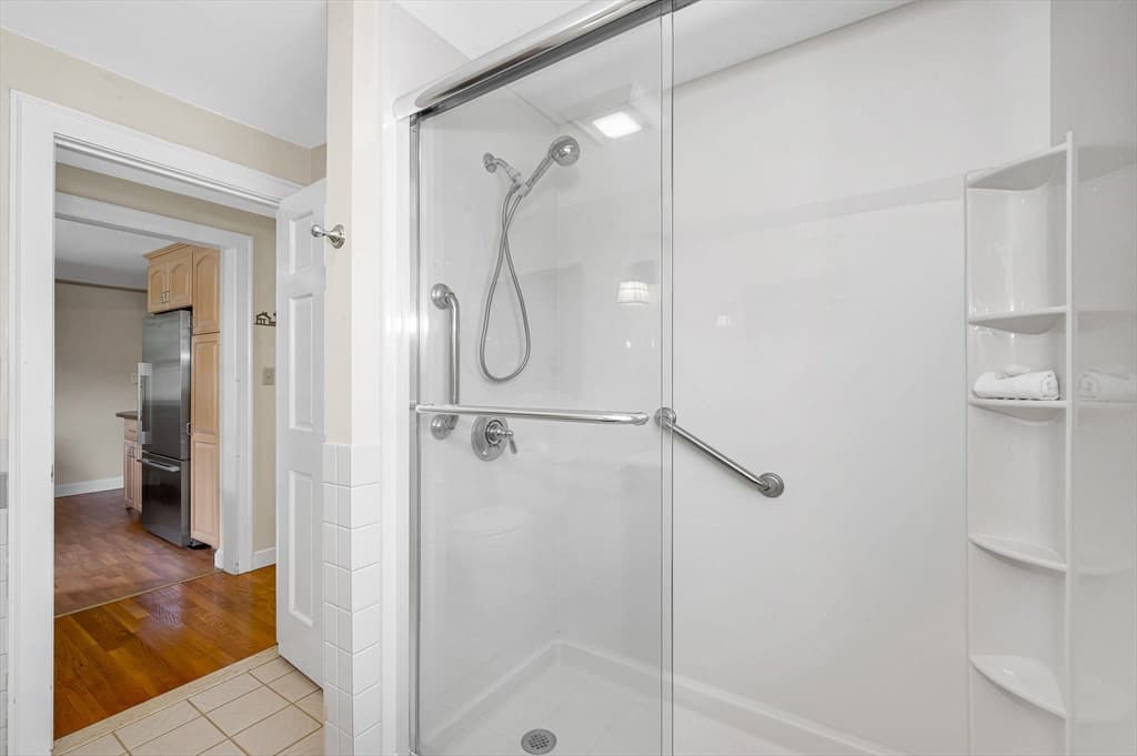 86 Orange Street, Reading MA 01867 photo 15