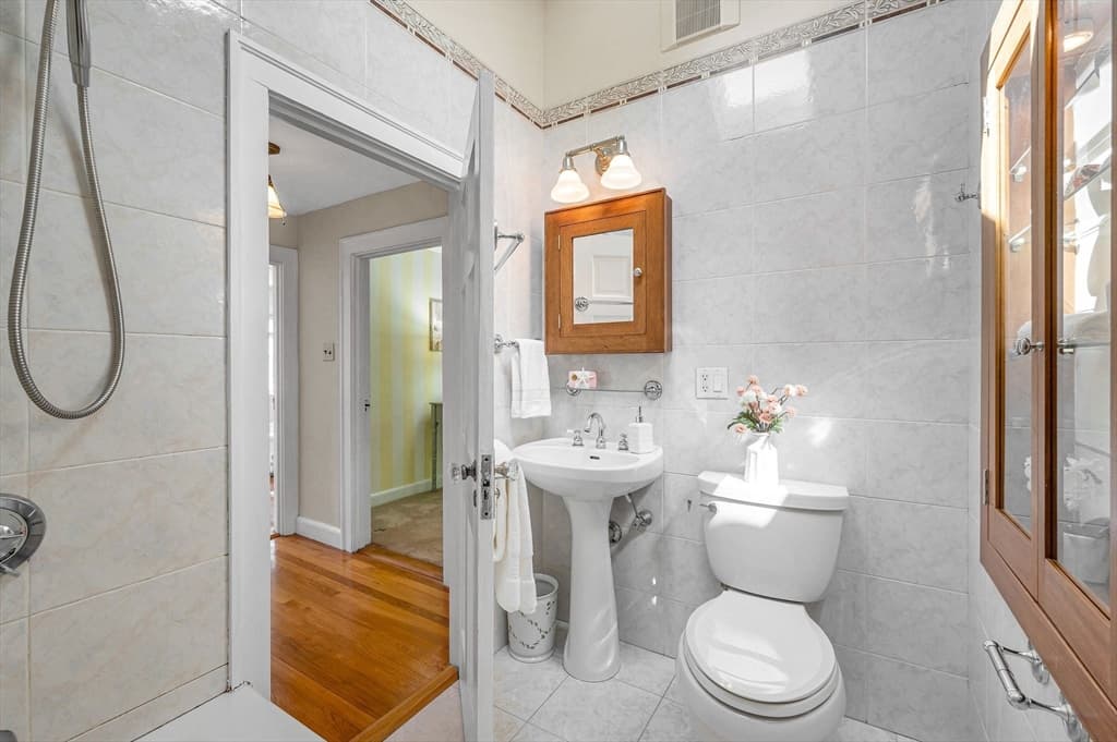 86 Orange Street, Reading MA 01867 photo 21