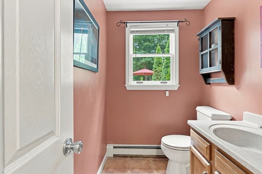 36 Barltett Street, Pembroke MA 02359 photo 11