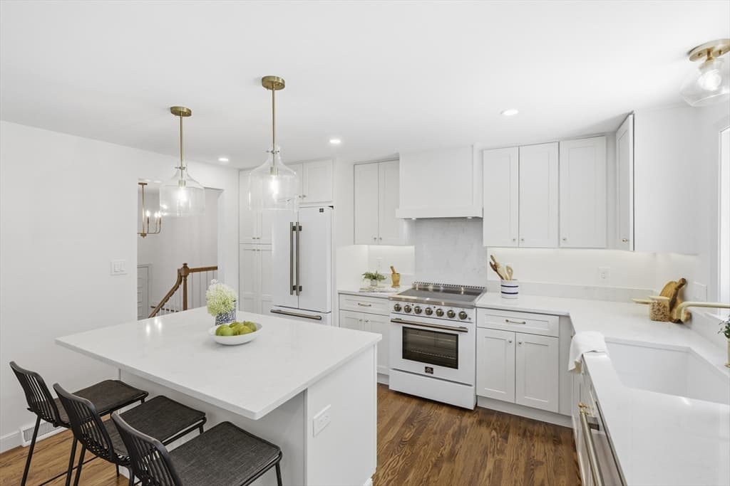 14 Eugene Road, Burlington MA 01803 photo 8