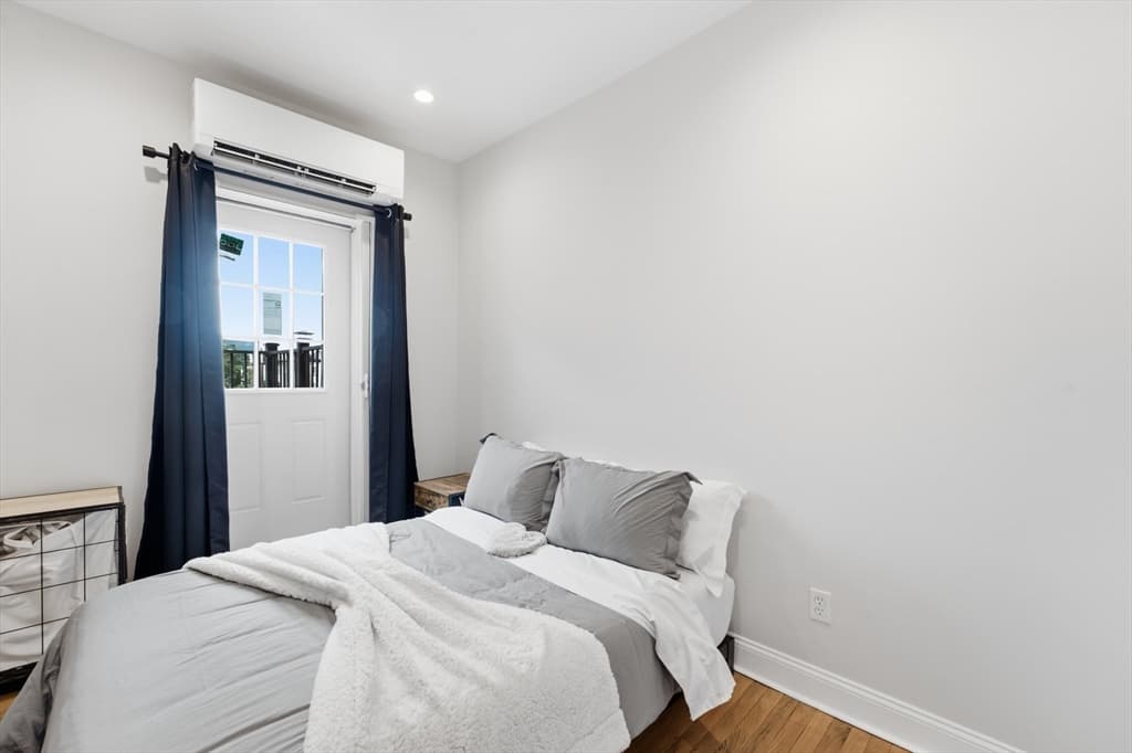 465 Massachusetts Ave # 4, Boston MA 02118 photo 13