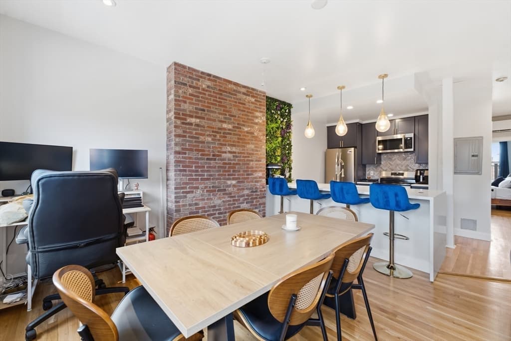 465 Massachusetts Ave # 4, Boston MA 02118 photo 3