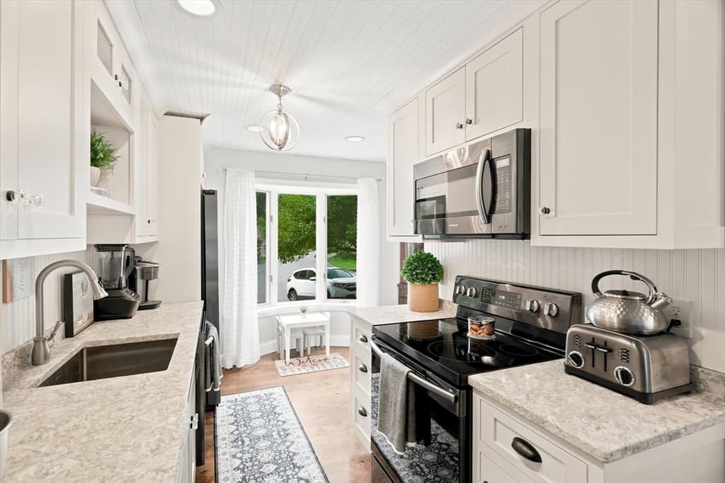 4902 Heatherwood Ln # 4902, Peabody MA 01960 photo 7