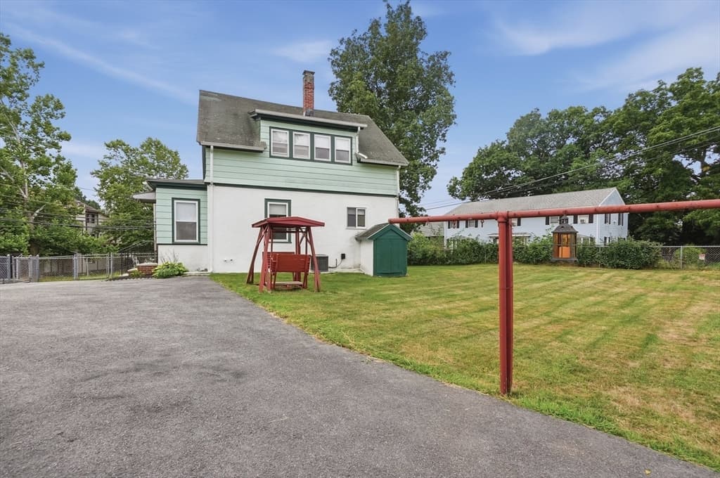 174 Willard Street, Lowell MA 01850 photo 22